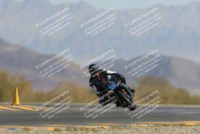 media/Apr-09-2023-SoCal Trackdays (Sun) [[333f347954]]/Turn 14 (1015am)/